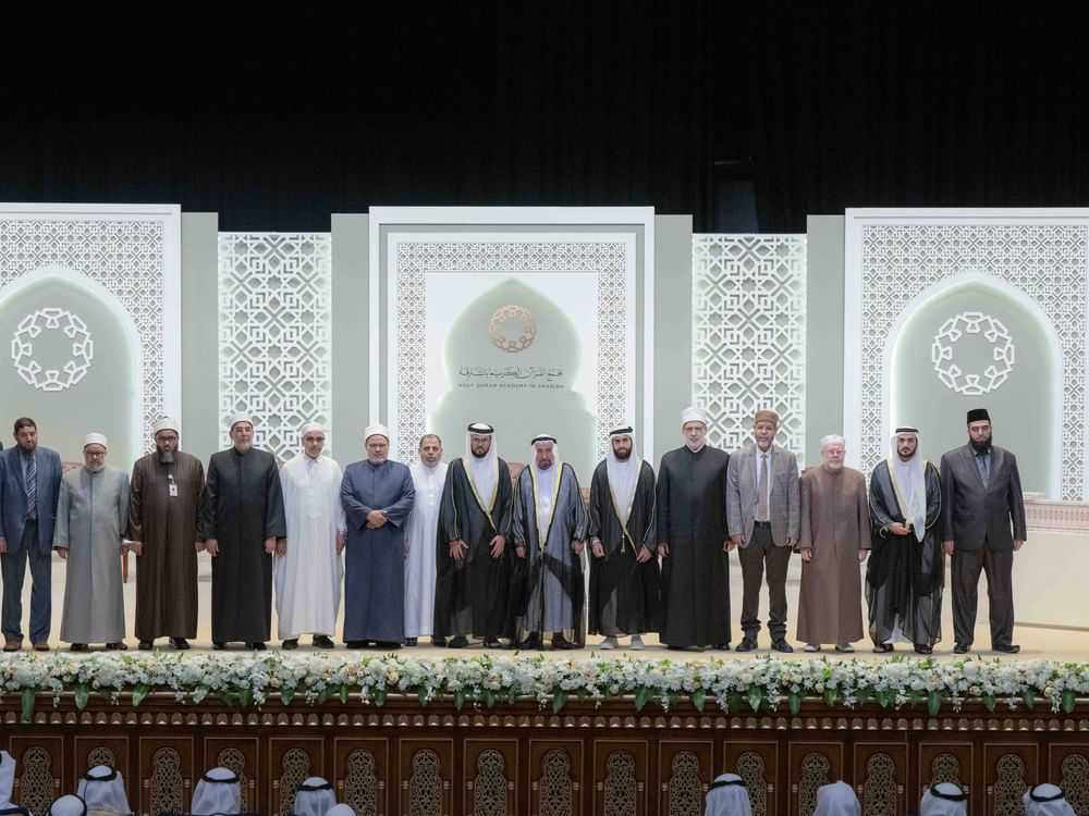 حاكم الشارقة يطلق المرحلة الثانية من موسوعة التفسير البلاغي وأولى موسوعات مناهج إفراد القراءات