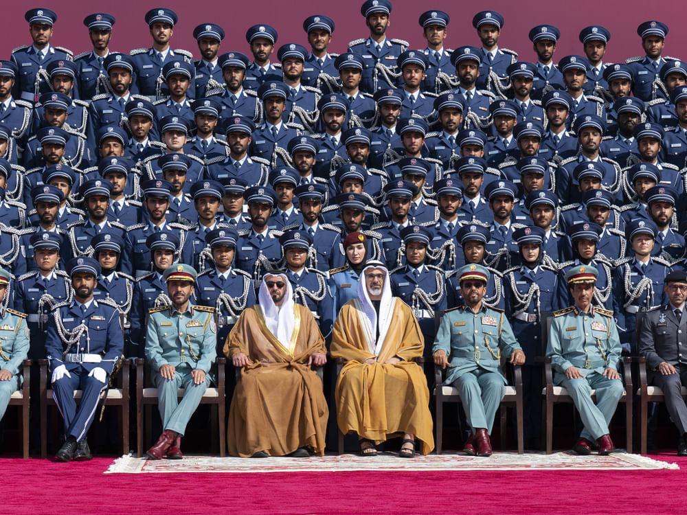 تحت رعاية رئيس الدولة.. خالد بن محمد بن زايد يشهد حفل تخريج كلية الشرطة