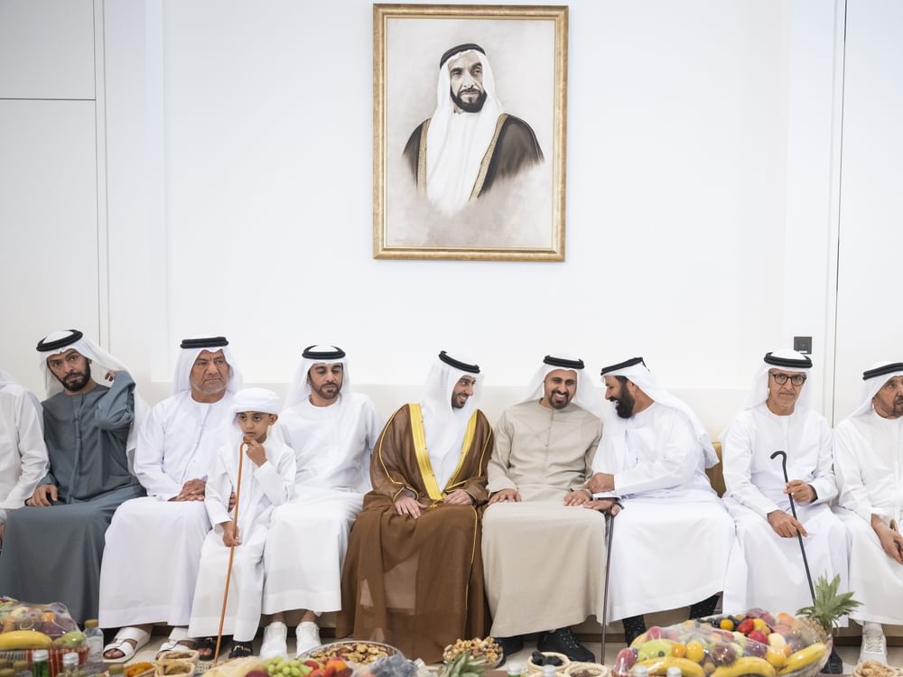 ذياب بن محمد بن زايد يحضر حفل استقبال بمناسبة زفاف عمر سهيل المرر 