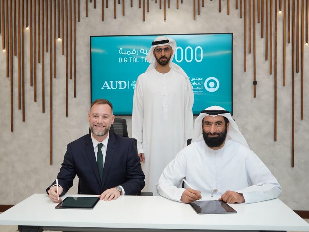 مجلس تنمية الموارد البشرية في دبي يطلق شراكة لتمكين 5000 موهبة رقمية