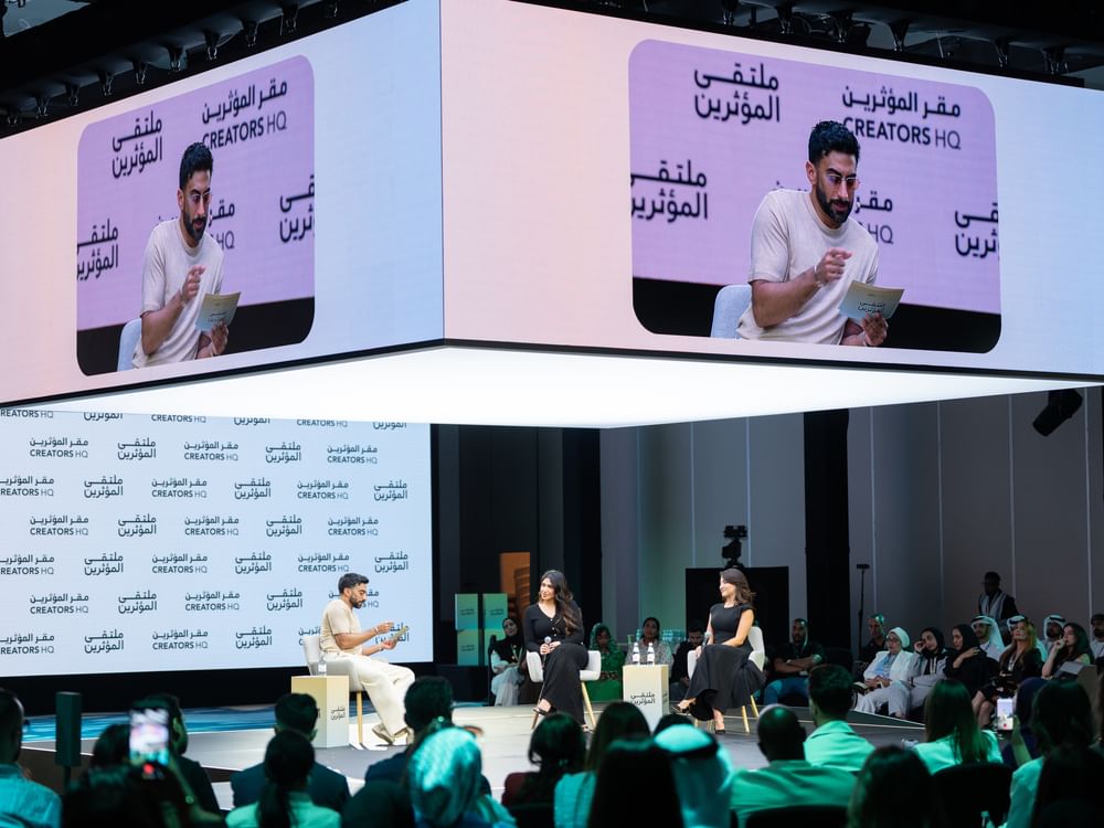 جلسة ضمن "ملتقى المؤثرين" تناقش دور المسارات الشخصية لصناع المحتوى في قصص النجاح