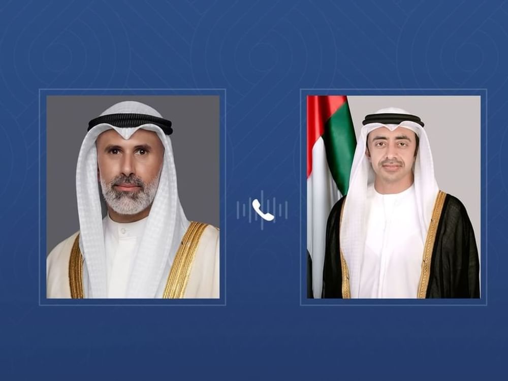 Abdullah bin Zayed receives phone call from Kuwaiti Foreign Minister