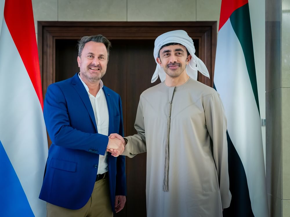 Abdullah bin Zayed, vice primo ministro lussemburghese, discutono del rafforzamento della cooperazione