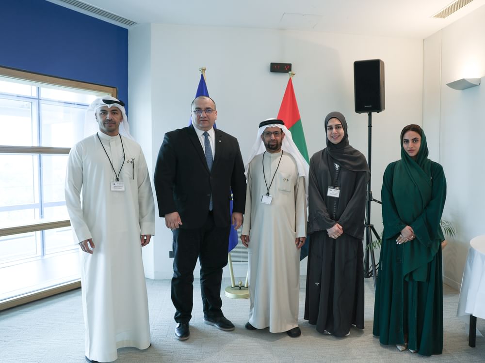 علي النعيمي يلتقي عضو لجنة الشؤون الخارجية في البرلمان الأوروبي في ستراسبورغ 