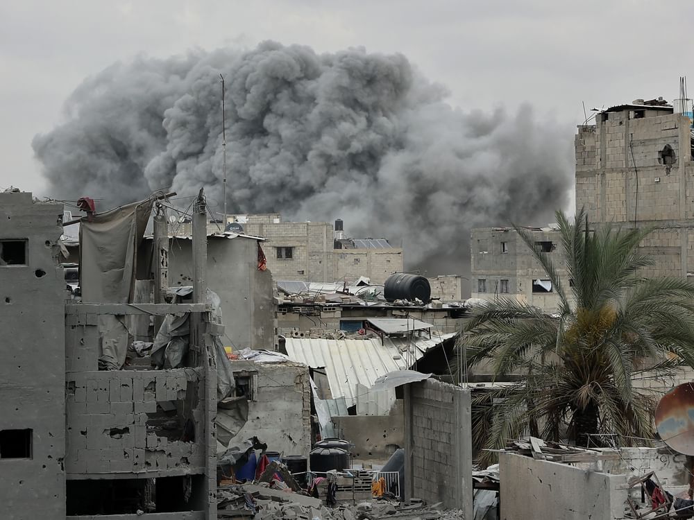 Dozens martyred, injured in Israeli airstrikes on Gaza