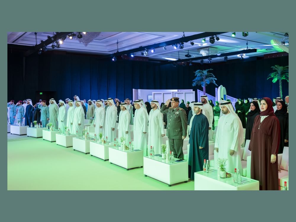 بلدية عجمان تكرم أكثر من 60 شريكا في ملتقى الشركاء السادس