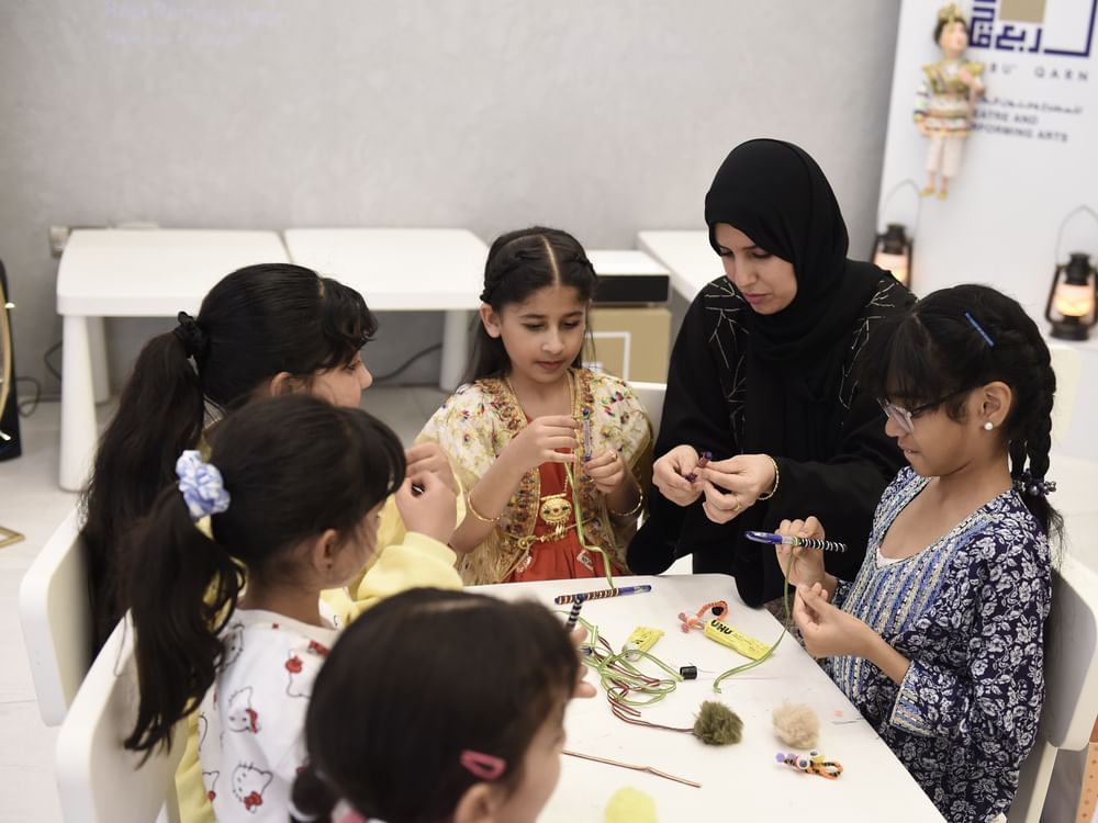 المدرسة الدولية للحكاية تبهج الأطفال في