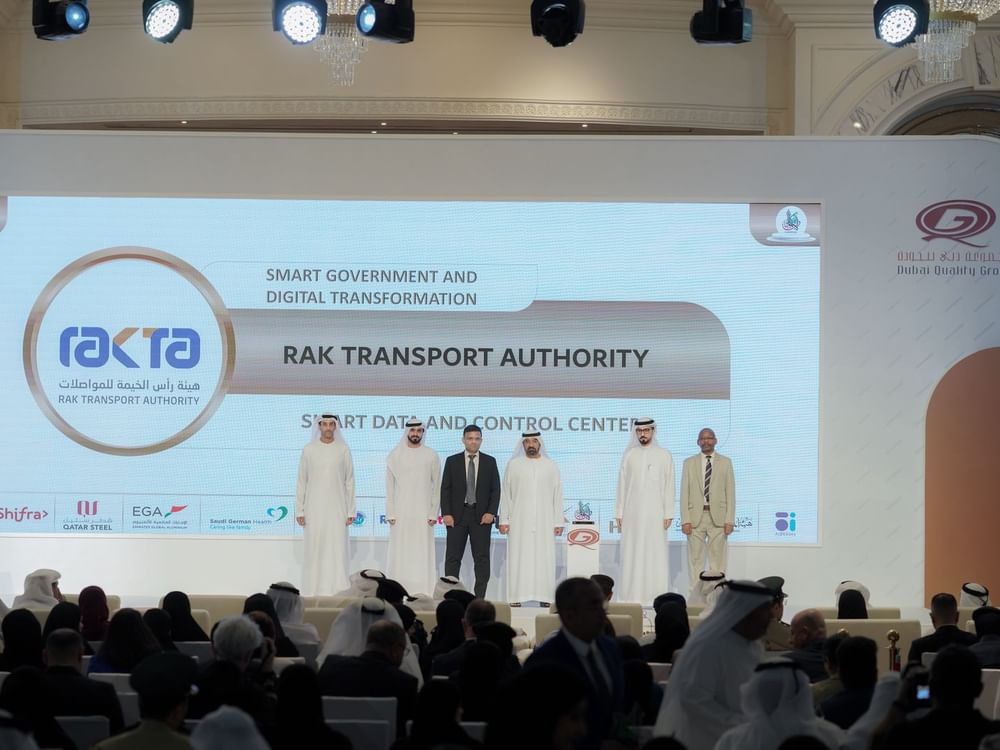 "رأس الخيمة للمواصلات" تفوز بجائزة أفكار الإمارات 2026 للحكومة الذكية