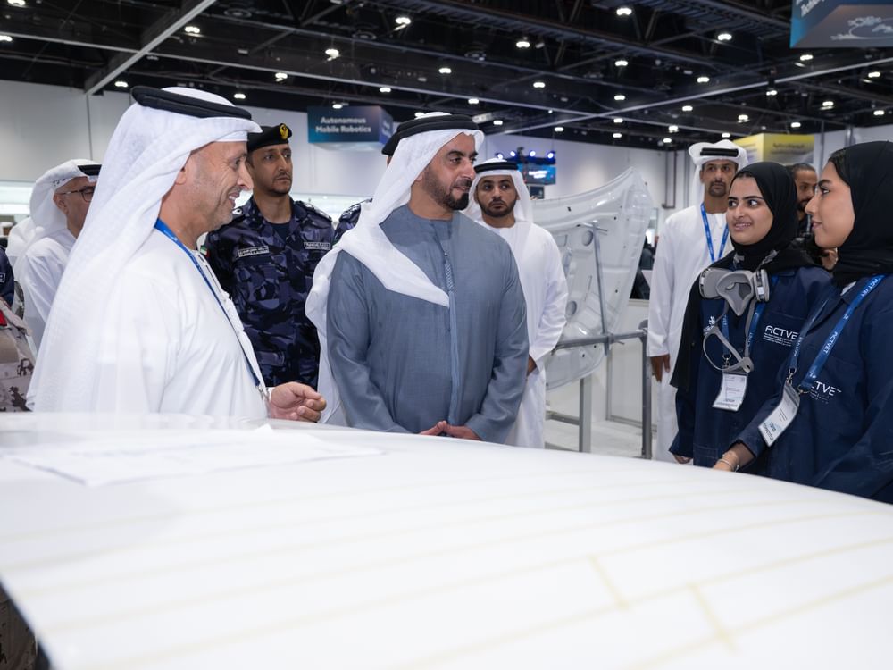 سيف بن زايد يشهد جانباً من فعاليات "المسابقة الوطنية لمهارات الإمارات (2026)"