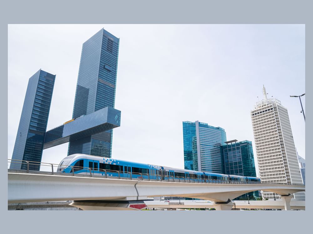 Dubai public transport records 348 million riders in H1