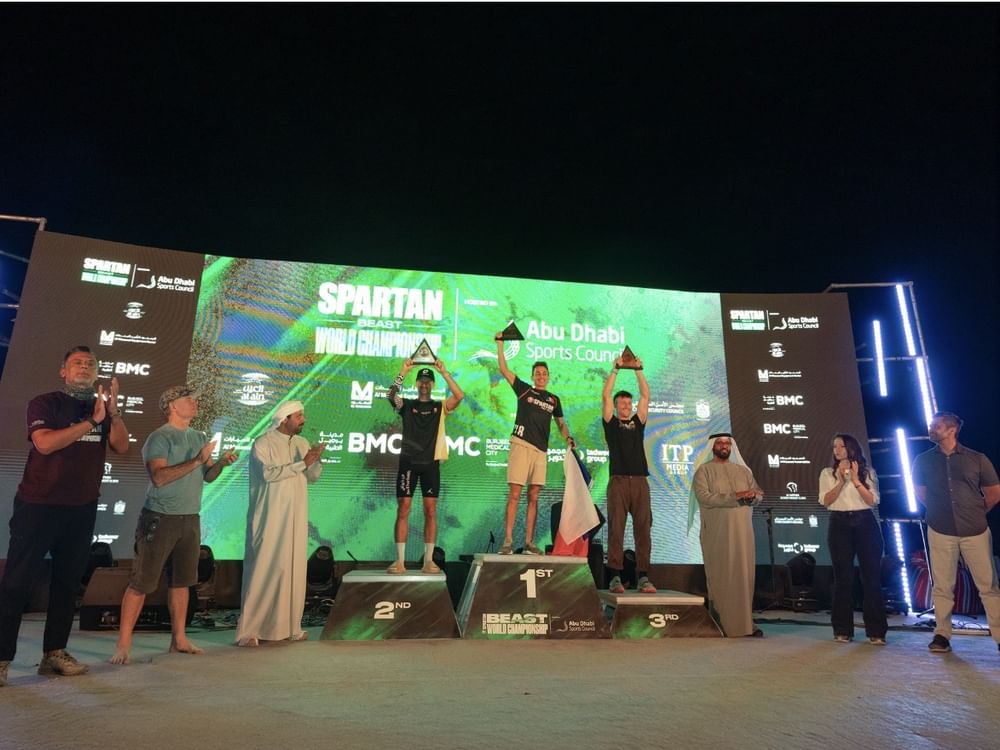 الفرنسي باسيليكو والروسية بيتروفا يتوجان ببطولة العالم للسبارتن في أبوظبي