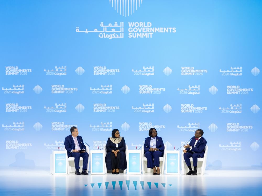 "قمة الحكومات"/قادة أفارقة يناقشون إمكانيات القارة للتحول من اقتصاد المساعدات إلى جذب الاستثمار ورؤوس الأموال