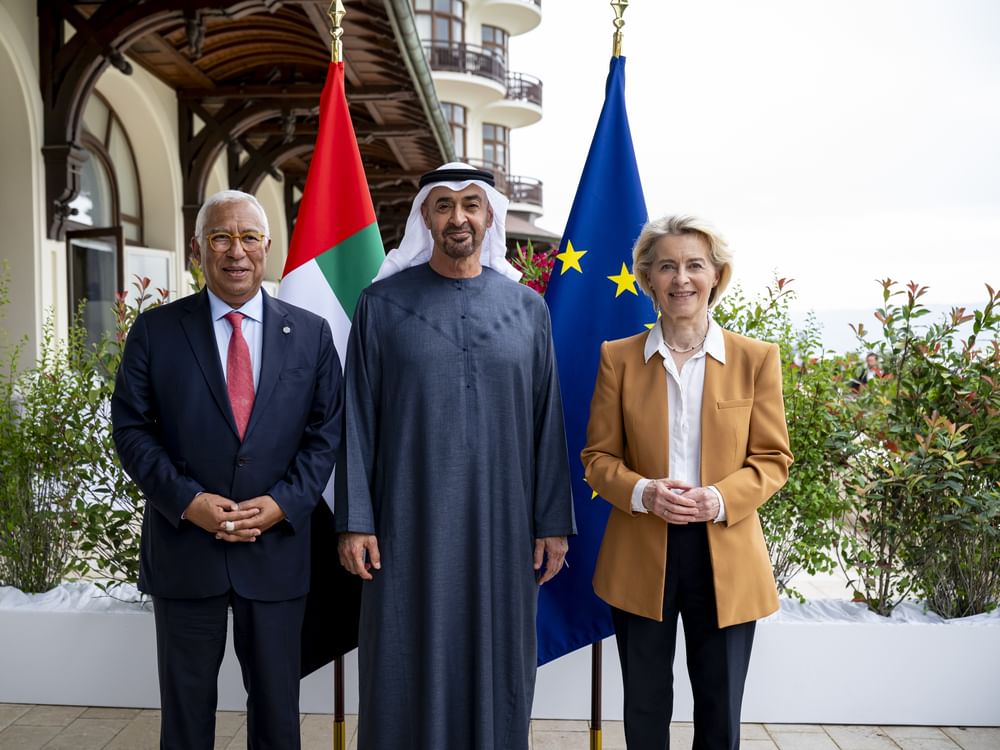 El presidente de Emiratos se reúne con los presidentes del Consejo Europeo y de la Comisión Europea al margen de la cumbre del G7 en Francia