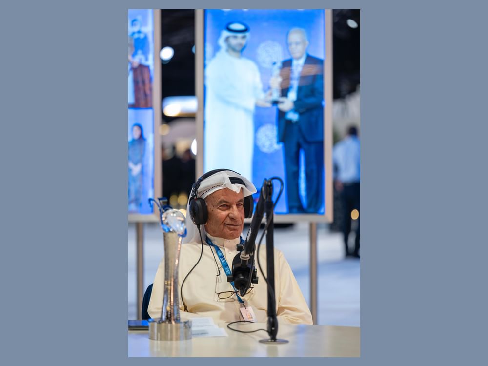 نادي دبي للصحافة يكمل تسجيل 25 حلقة بودكاست توثق ربع قرن من مسيرة "جائزة الإعلام العربي"