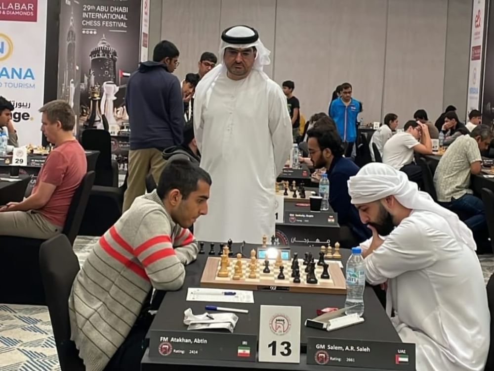 160لاعبا ولاعبة يشاركون في بطولة الإمارات الفردية للشطرنج