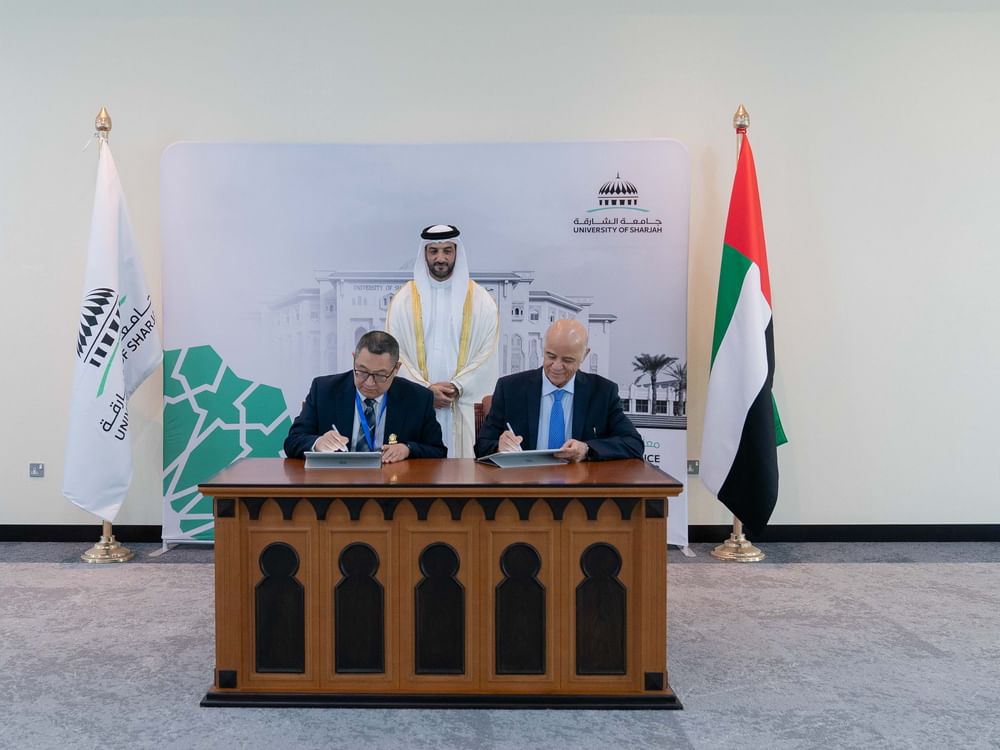 Sultan bin Ahmed attends UoS and research institutes MoU signing