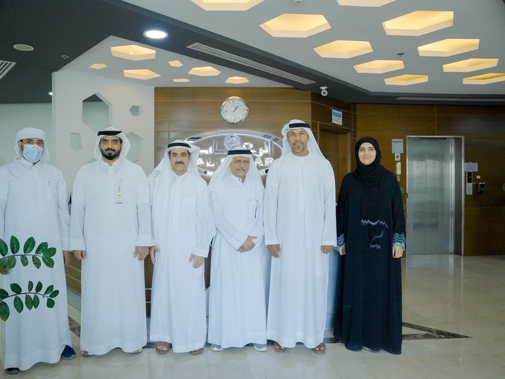 غرفة عجمان تعزز شراكتها مع القطاع الخاص عبر 100 زيارة ميدانية