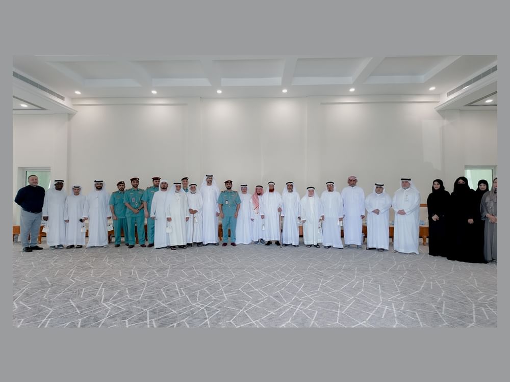 "الطاقة والبنية التحتية" تنظم المجلس الثاني لكبار المواطنين في أم القيوين