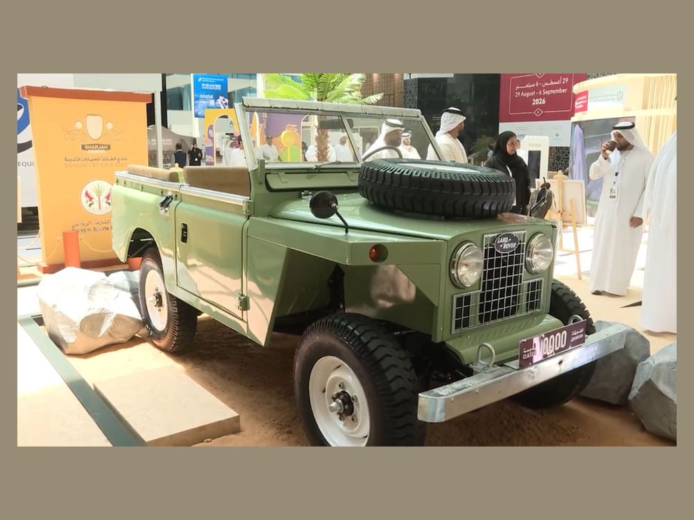 "معرض أبوظبي للصيد والفروسية" يزدان بالمقتنيات النادرة