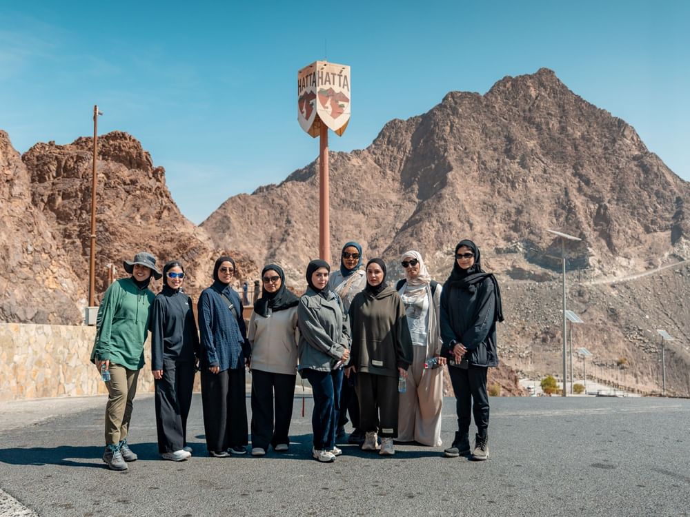 " دبي للمرأة" تطلق مبادرة "رحلة الصحة النفسية إلى حتا" لموظفات حكومة دبي