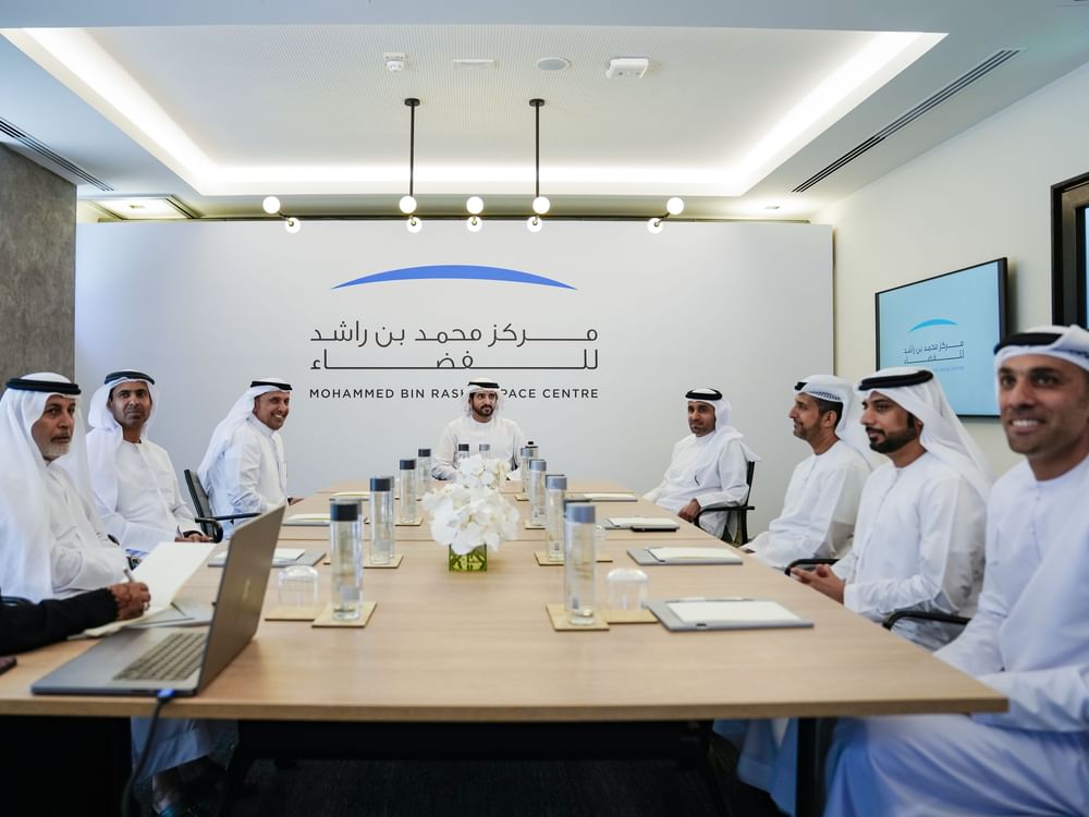 Hamdan bin Mohammed preside reunião do Conselho de Administração do Centro Espacial Mohammed Bin Rashid