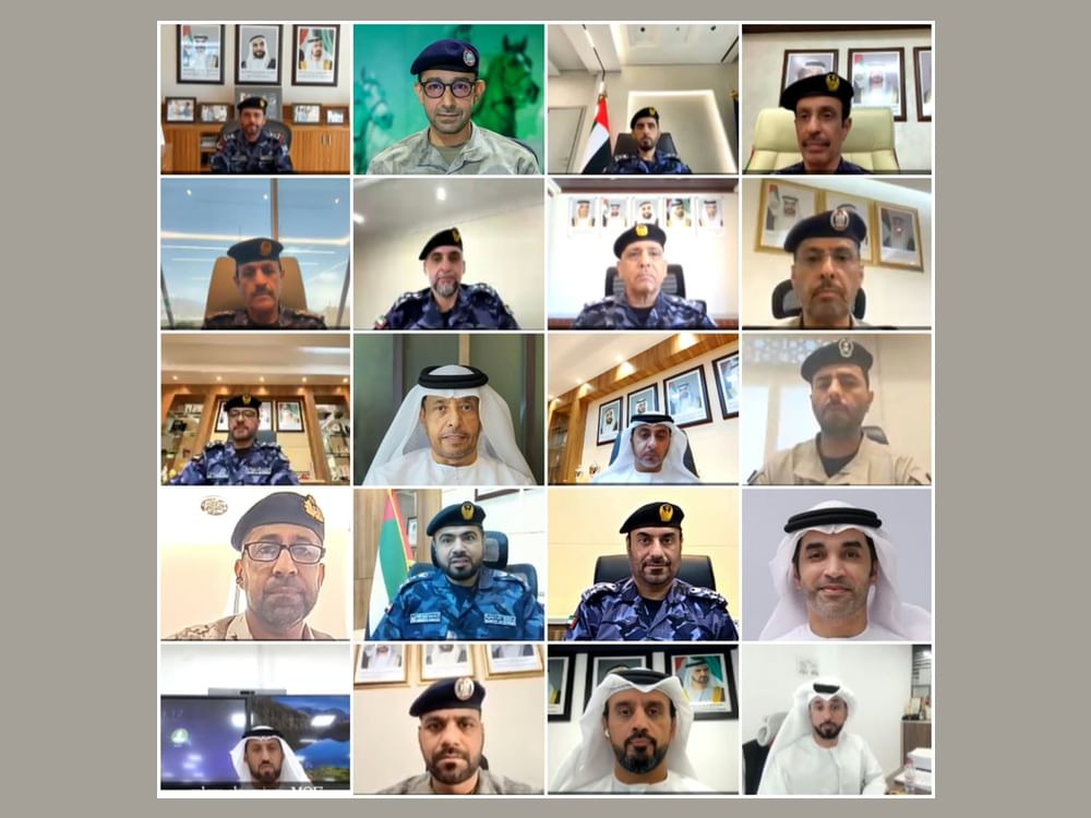 اللجنة العليا للأمن الداخلي تطلع على خطط وإجراءات تعزيز الجاهزية 
