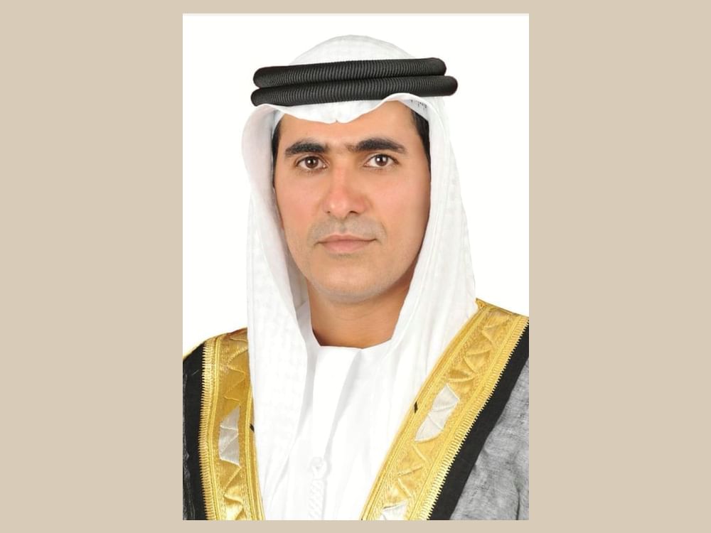 سالم بن سلطان القاسمي يهنئ منصور بن محمد بفوزه برئاسة اللجنة الأولمبية الوطنية