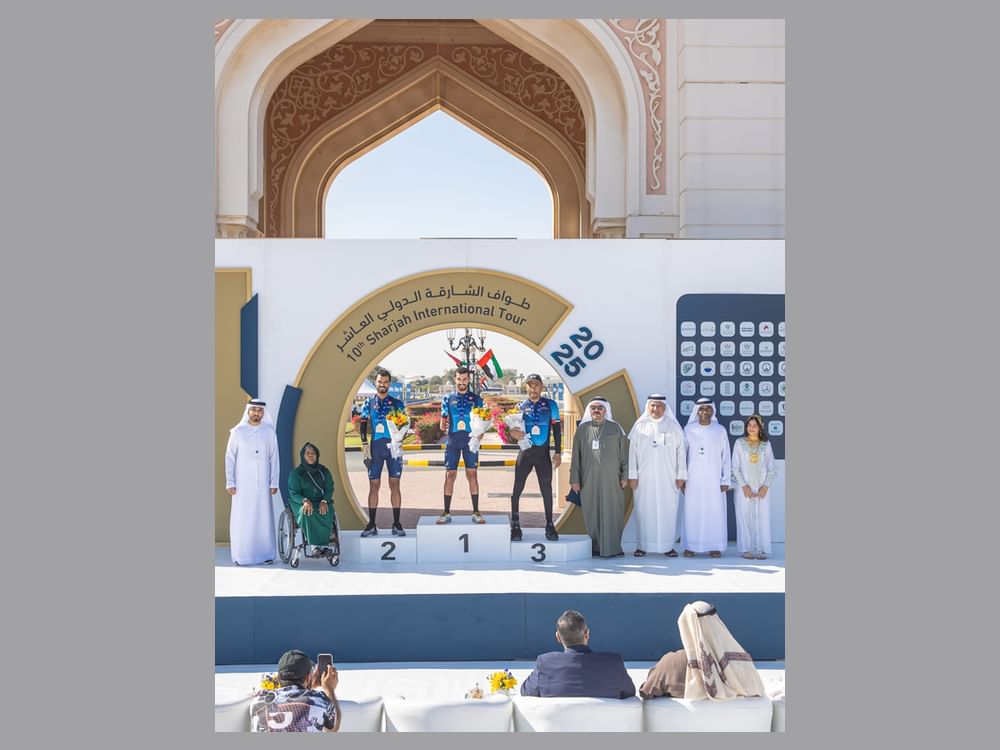 كونتن بيزا بطلا للمرحلة الثالثة من طواف الشارقة الدولي للدراجات
