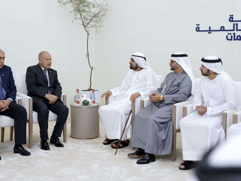 محمد بن راشد يلتقي الأمين العام لجامعة الدول العربية ويبحثان جهود تعزيز العمل العربي المشترك