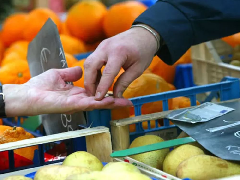 ارتفاع مؤشر ثقة المستهلك في إيطاليا خلال يونيو