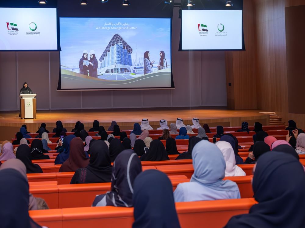 كهرباء ومياه دبي تنظم برنامجاً شهرياً لدعم وتكريم المرأة الإماراتية