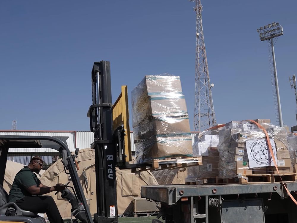 WHO delegation receives medical supplies at Emirati field hospital in Rafah