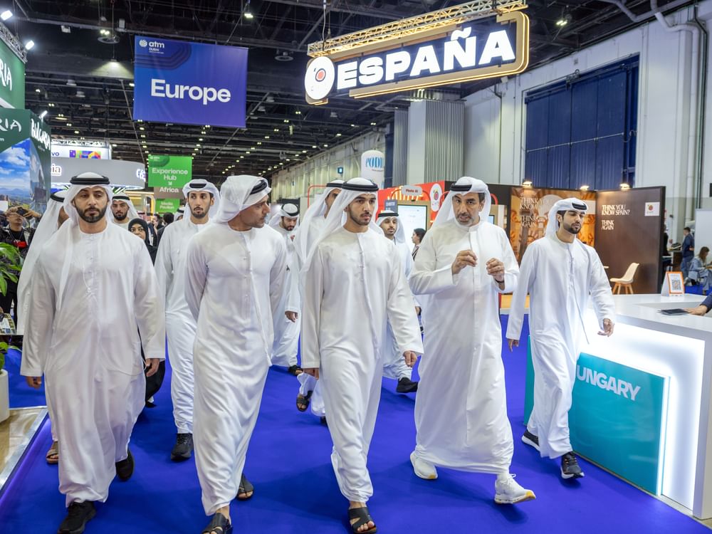 Mohammed bin Rashid bin Mohammed visits Arabian Travel Market 2026