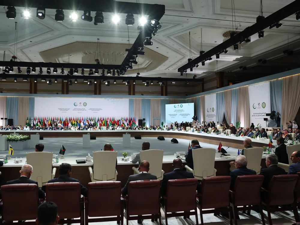 البيان الختامي للقمة العربية الإسلامية الطارئة يشدد على الأمن الجماعي والرفض القاطع للهجوم على قطر
