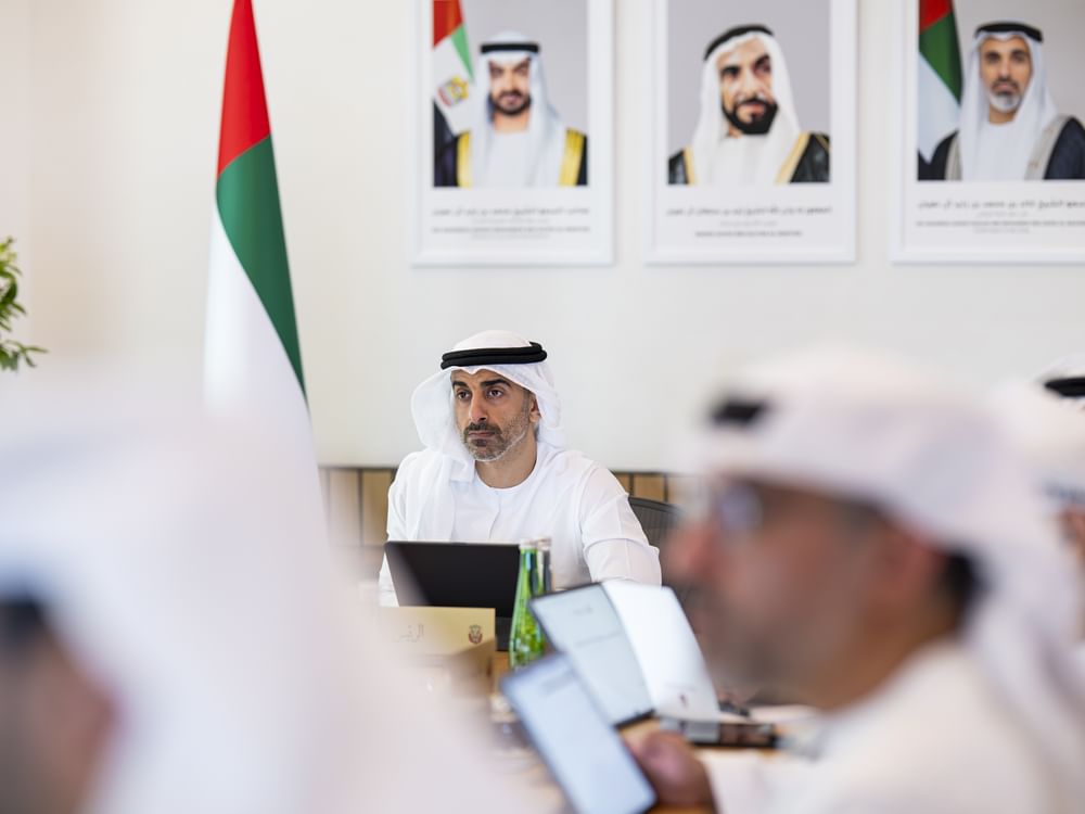 حمدان بن محمد بن زايد يترأس اجتماع مجلس الأنظمة الذكية ذاتية الحركة