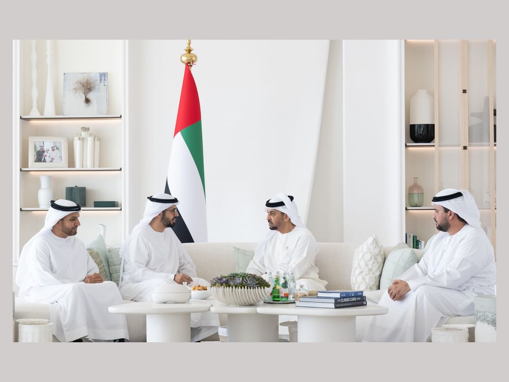 Hamdan bin Zayed receives Chairman of General Authority of Islamic Affairs, Endowments and Zakat