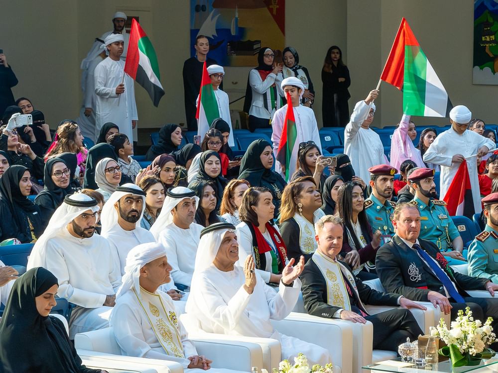 سعود بن صقر يشهد احتفالات "أكاديمية رأس الخيمة" بمناسبة عيد الاتحاد الـ 54