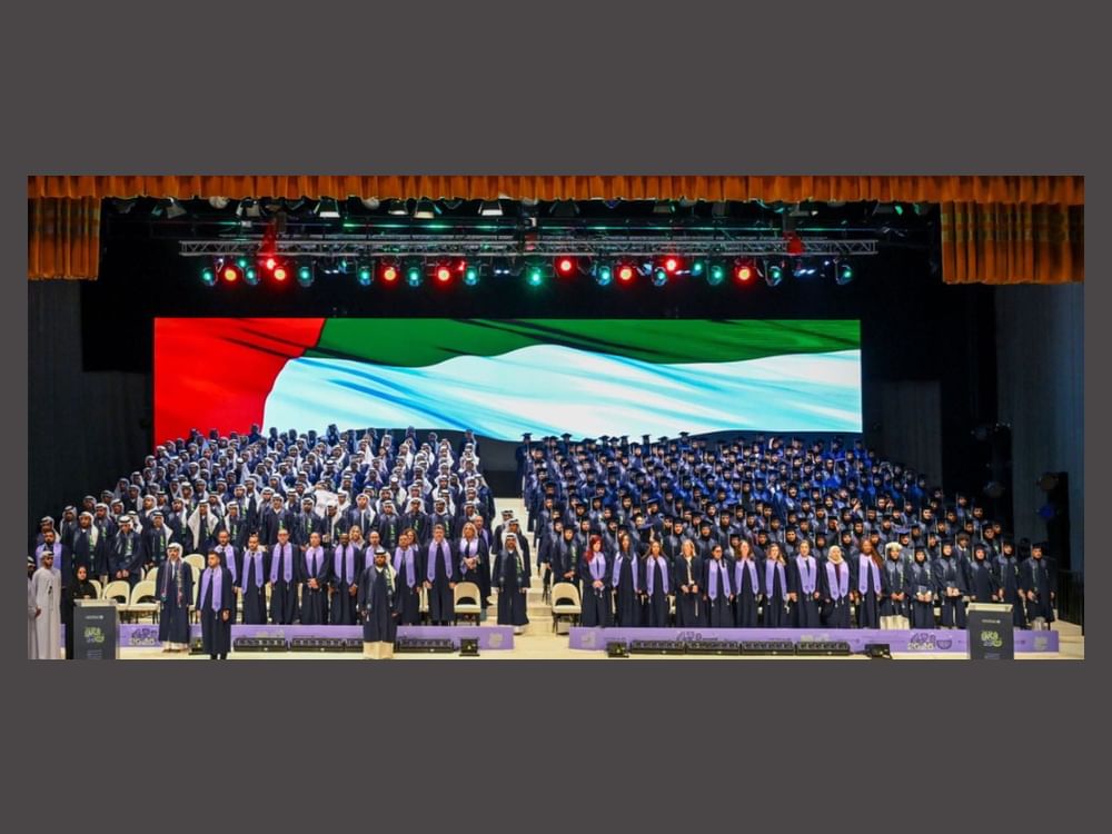 مدارس الشراكات التعليمية تحتفل بتخريج الدفعة الأولى من طلبتها
