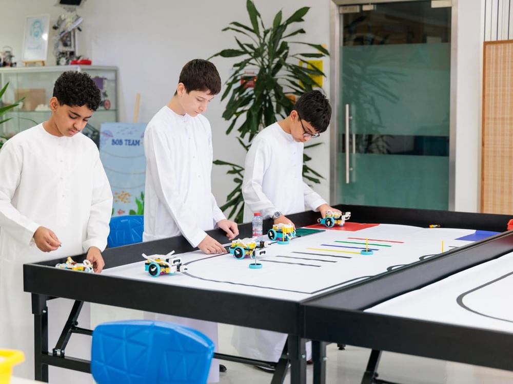 Hamdan bin Rashid Al Maktoum Foundation concludes 2025 summer camp for gifted students