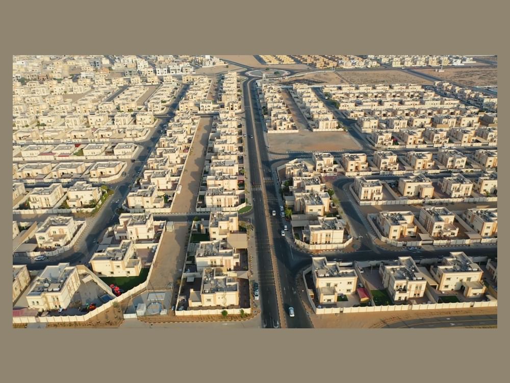 سهيل المزروعي : 6 فئات رئيسية لاستحقاق المواطنة غير المتزوجة للمساعدات السكنية