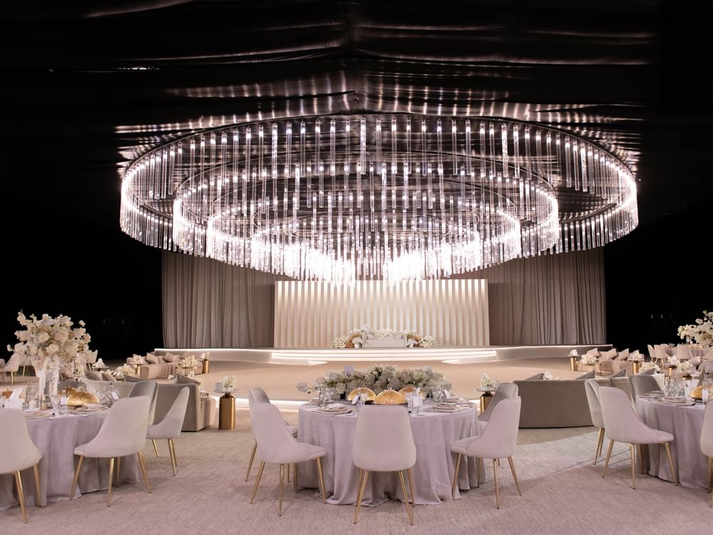 حكومة رأس الخيمة تطلق مبادرة العرس النسائي الجماعي 