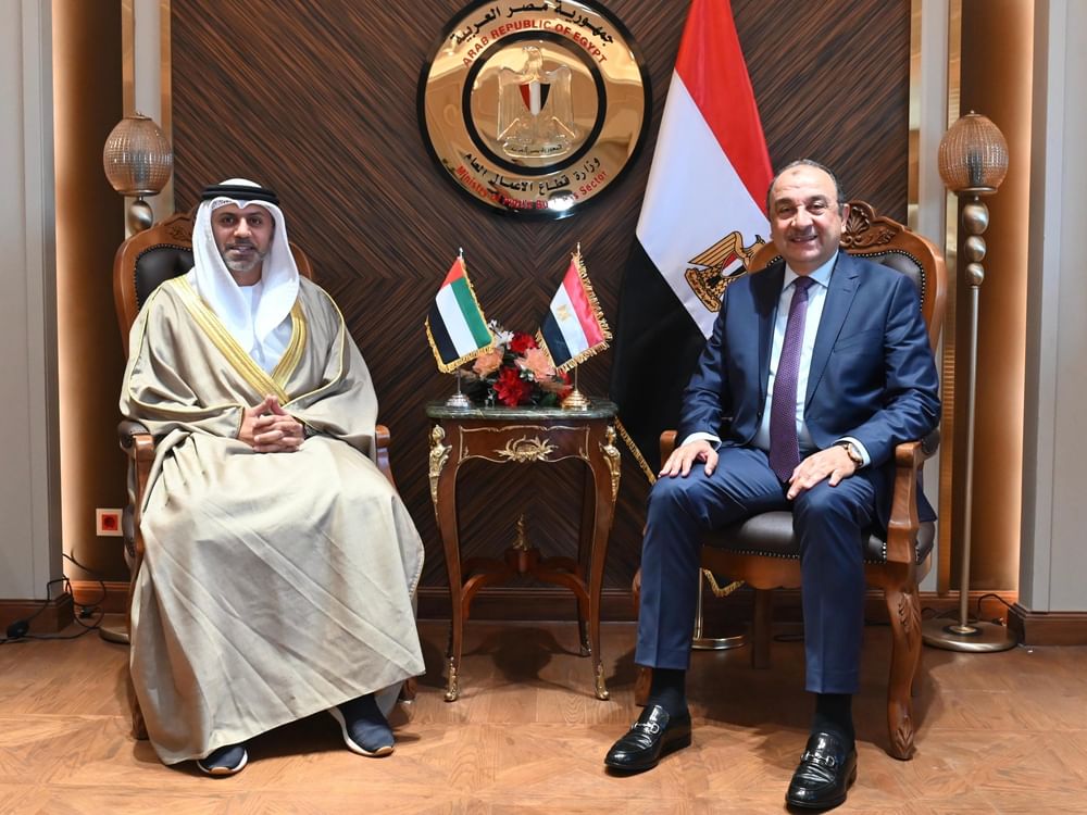 سفير الإمارات يبحث مع وزير قطاع الأعمال المصري تعزيز التعاون الاقتصادي