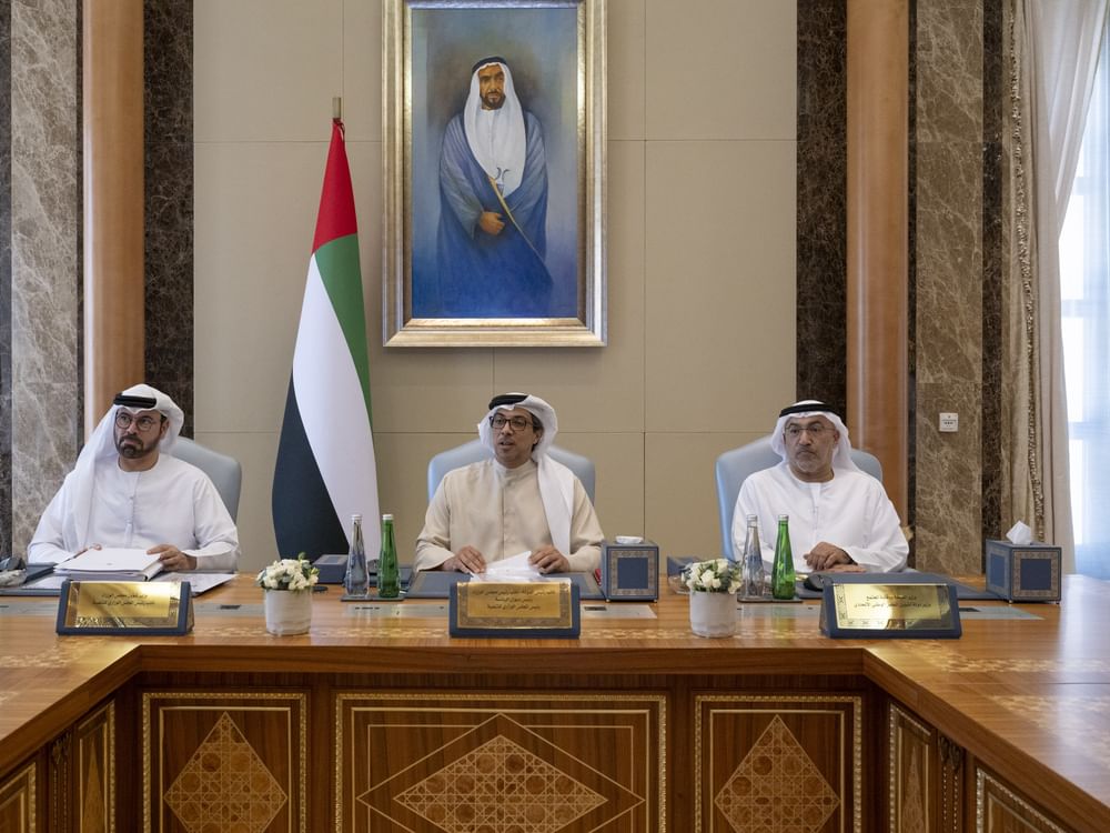 "الوزاري للتنمية" برئاسة منصور بن زايد .. يناقش عدداً من المبادرات والمشاريع لدعم المنظومة الحكومية