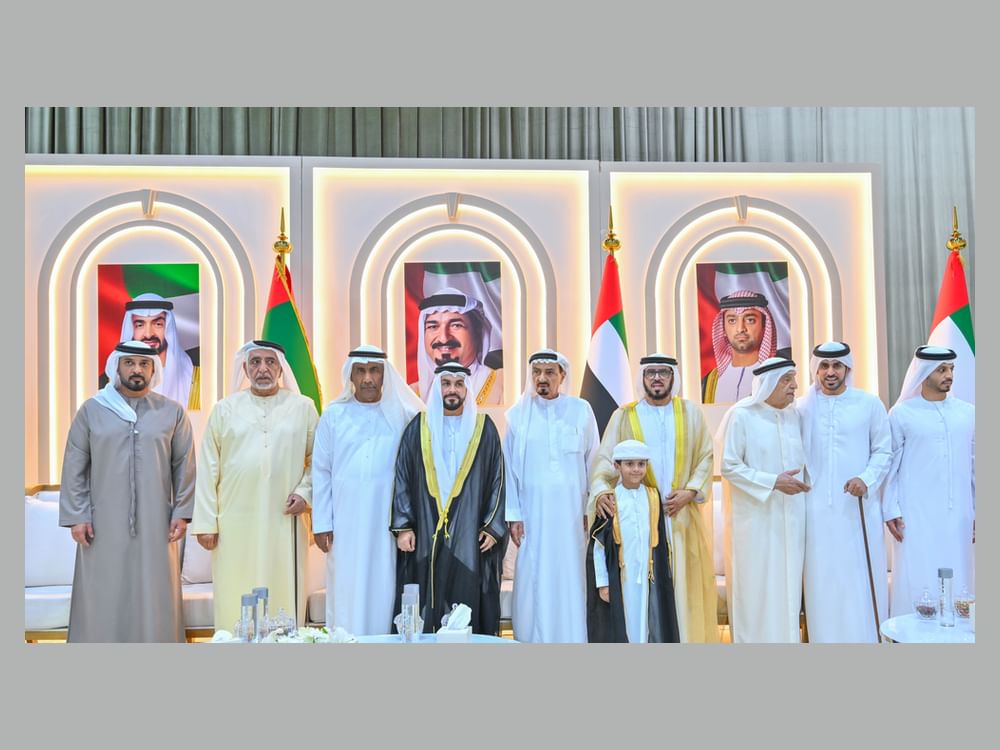 حاكم عجمان يحضر أفراح النعيمي والمسيبي