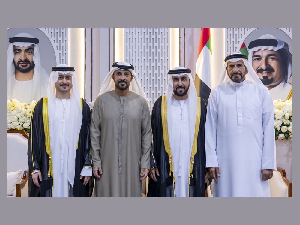 عبد العزيز وراشد بن حميد يحضران أفراح السعيدي والشمري في عجمان