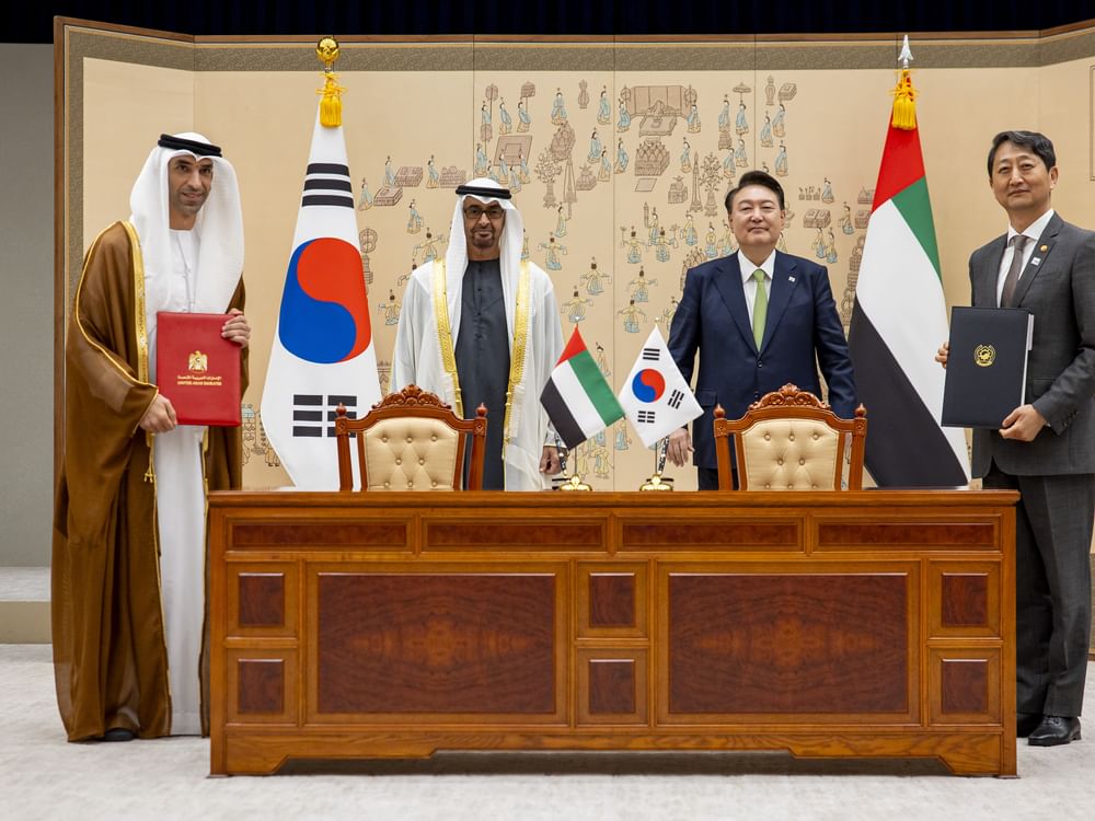  رئيس الدولة والرئيس الكوري يشهدان توقيع اتفاقية الشراكة الاقتصادية الشاملة بين البلدين