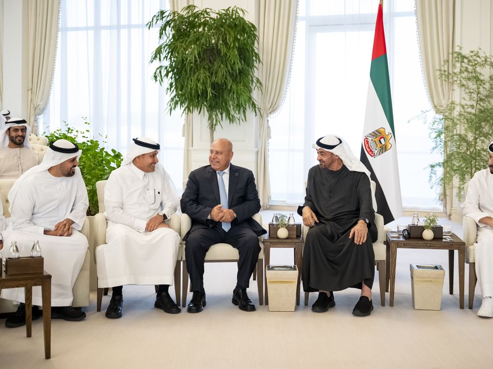 امارات کے صدر شیخ محمد بن زاید سے عالمی ریل و ٹرانسپورٹ نمائش و کانفرنس کے شرکاء کی ملاقات