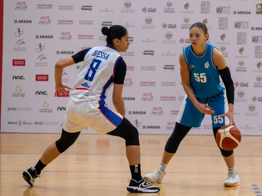 "الفحيص" يواصل الدفاع عن اللقب وخورفكان يدوّن انتصاره التاريخي الأول في سلة "عربية السيدات"