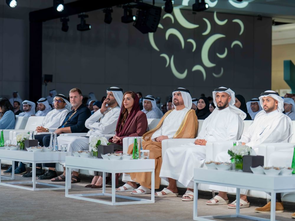 عبدالله بن سالم القاسمي يشهد إطلاق "نجم" وكيل الذكاء الاصطناعي للمستثمرين