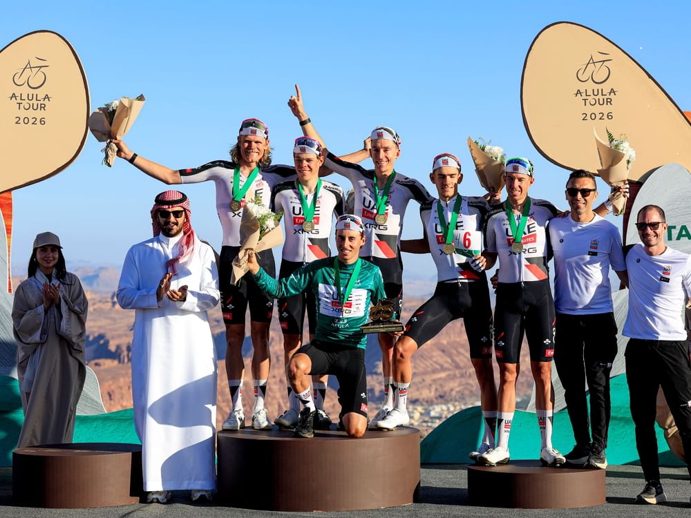 Jan Christen de l'équipe UAE Team Emirates‑XRG remporte le Tour d’AlUla